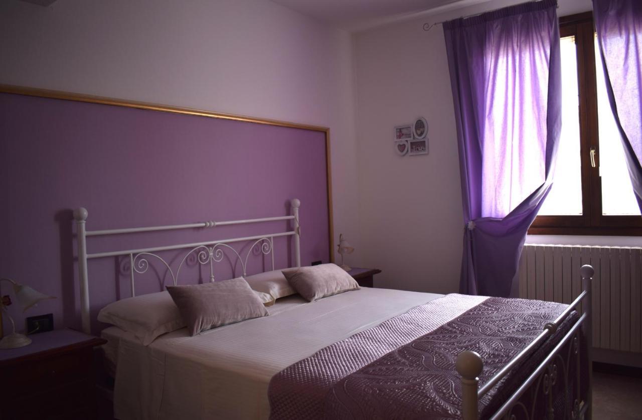 לינה וארוחת בוקר אוקיובלו A Casa Di Laura מראה חיצוני תמונה
