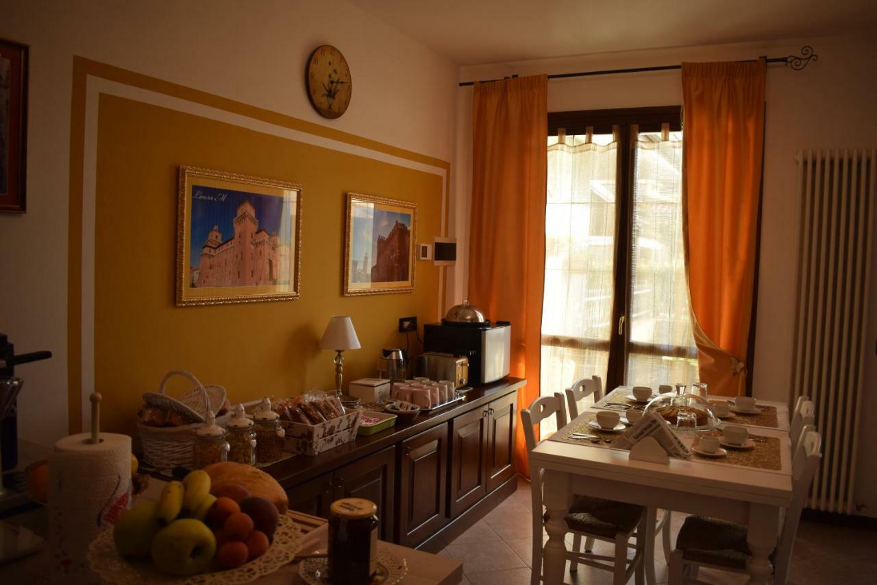 לינה וארוחת בוקר אוקיובלו A Casa Di Laura מראה חיצוני תמונה